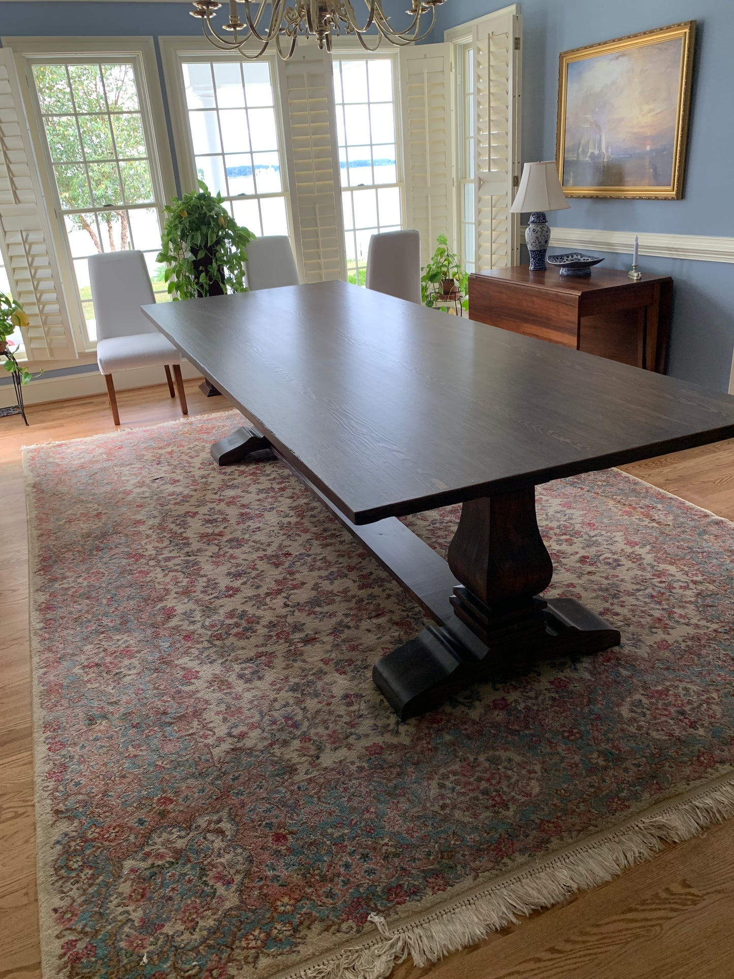 Carolina Farmhouse Pedestal Table